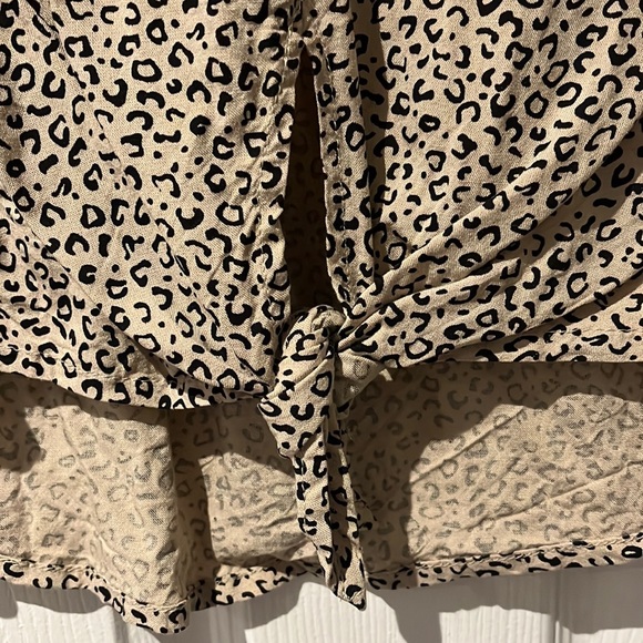Women’s leopard print top - Picture 4 of 5